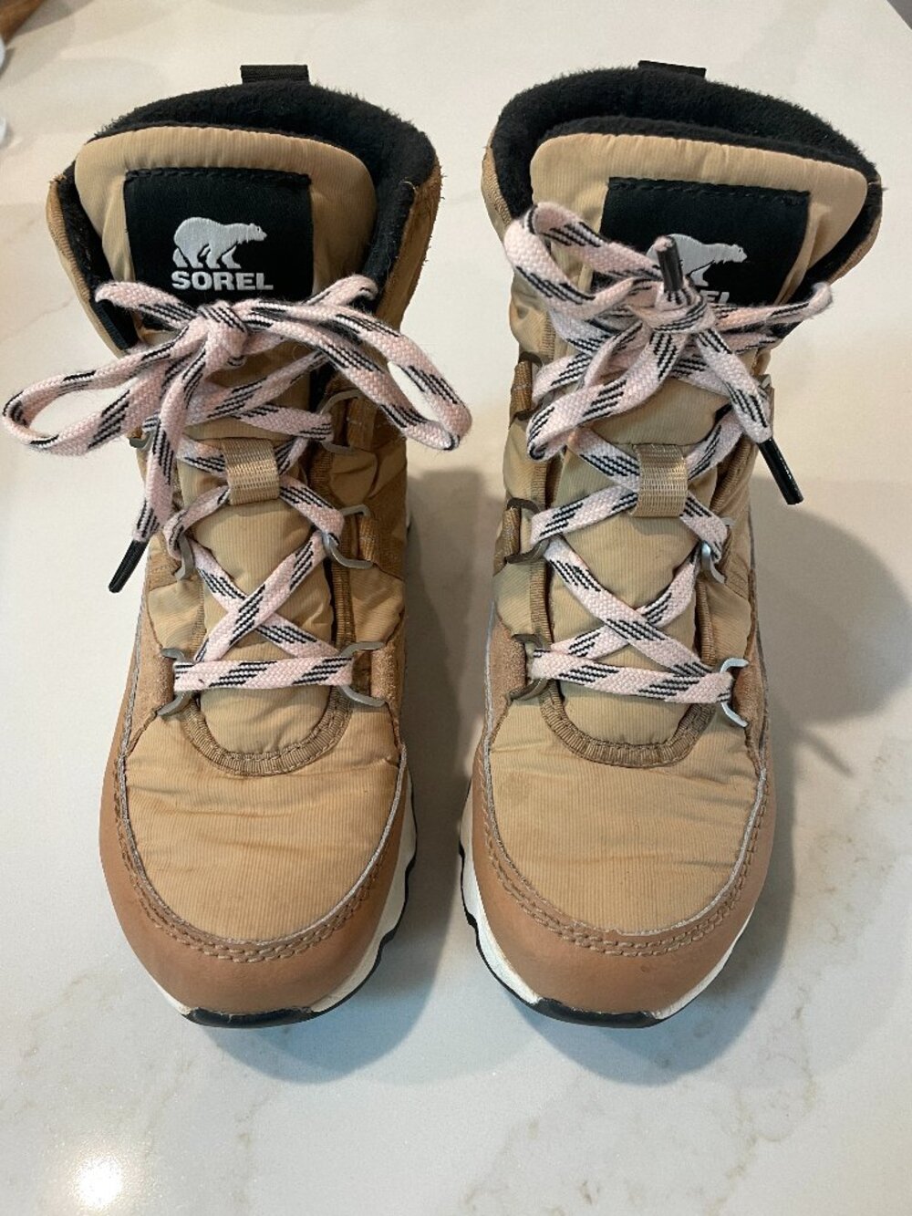 Sorel Kinetic Snow Boot Size 5